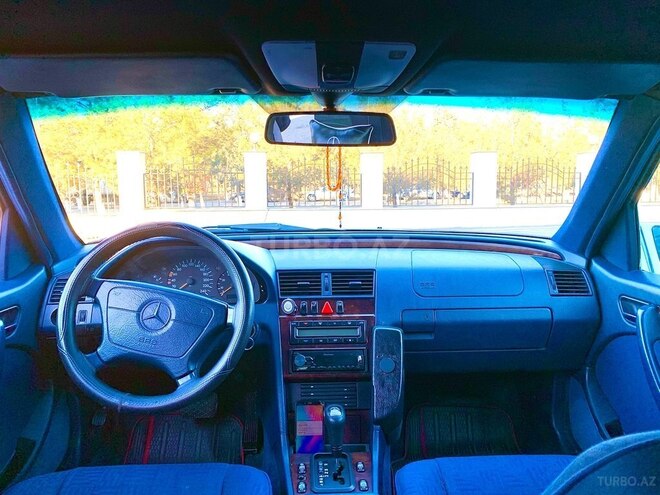Mercedes C 200 1997, 40,000 km - 2.0 l - Şirvan