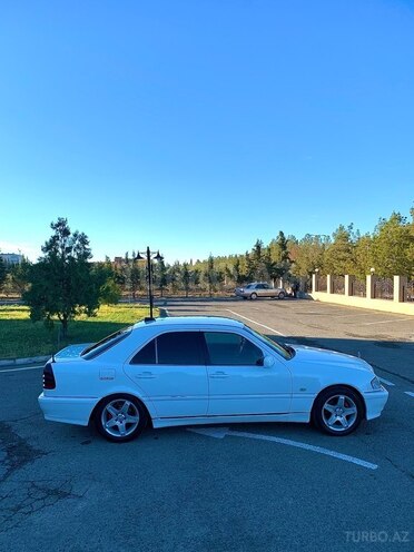 Mercedes C 200 1997, 40,000 km - 2.0 l - Şirvan