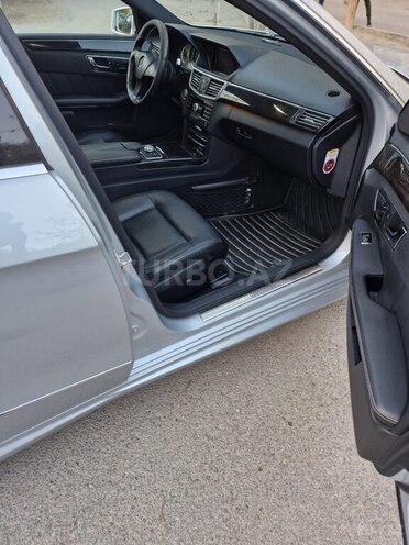 Mercedes E 350 2009, 207,000 km - 3.5 l - Sumqayıt