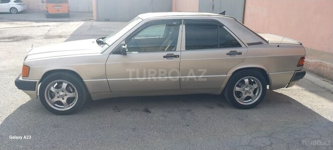 Mercedes 190 1991, 298,000 km - 1.8 л - Bakı