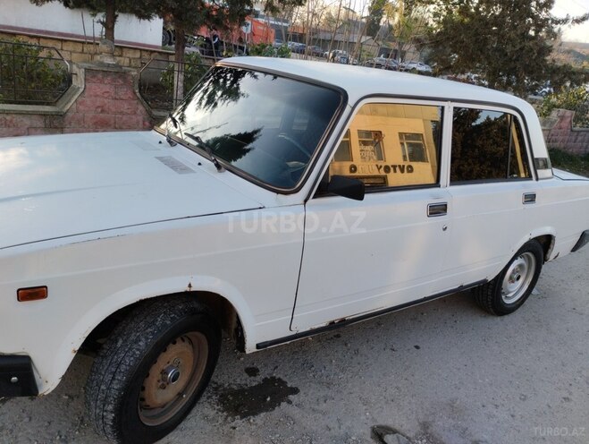 LADA (VAZ) 2107 2003, 62,000 km - 1.6 l - Quba