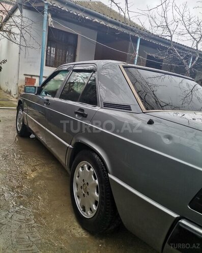 Mercedes 190 1991, 437,652 km - 2.0 л - Ucar