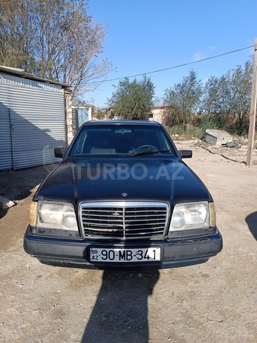 Mercedes E 250 1993, 450,000 km - 2.5 l - Bakı