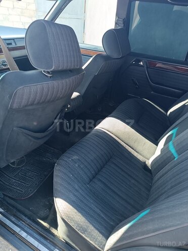 Mercedes E 250 1993, 450,000 km - 2.5 l - Bakı