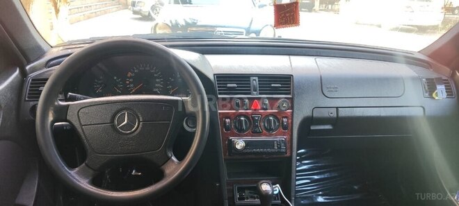 Mercedes C 220 1999, 450,000 km - 2.2 l - Şirvan