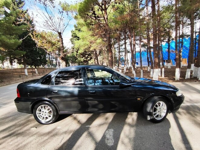 Opel Vectra 1997, 290,000 km - 1.6 l - Xırdalan