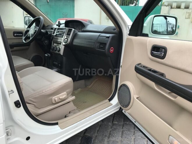 Nissan X-Trail 2006, 203,000 km - 2.5 l - Bakı