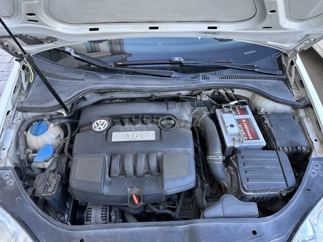 Volkswagen Jetta 2009, 176,000 km - 1.6 l - Gəncə