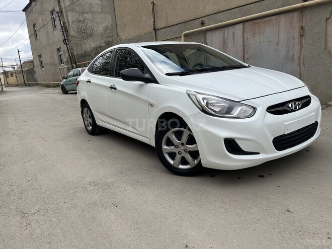 Hyundai Accent 2013, 124,368 km - 1.4 л - Bakı