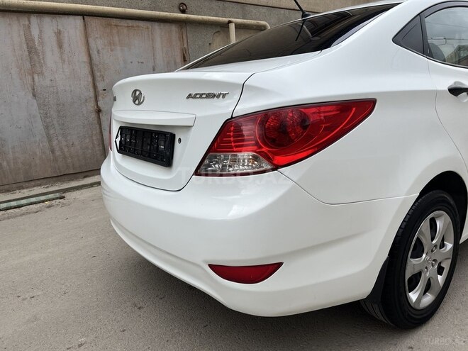 Hyundai Accent 2013, 124,368 km - 1.4 л - Bakı