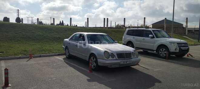 Mercedes E 300 1996, 359,000 km - 3.0 l - Bakı