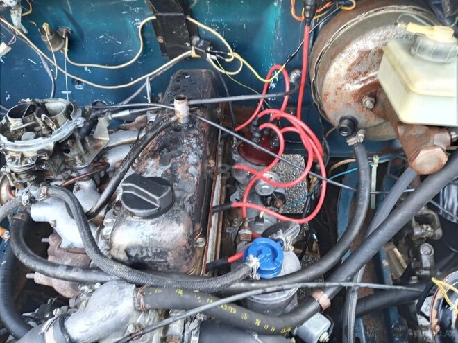 GAZ  2001, 135,000 km - 2.4 l - Qazax