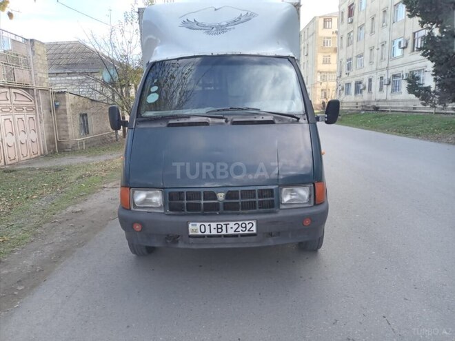 GAZ  2001, 135,000 km - 2.4 l - Qazax