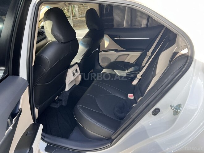 Toyota Camry 2022, 12,598 km - 2.5 l - Bakı