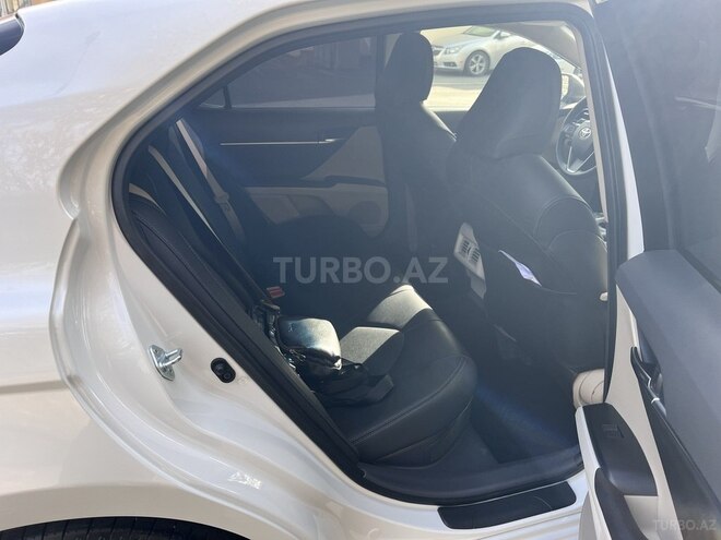 Toyota Camry 2022, 12,598 km - 2.5 l - Bakı