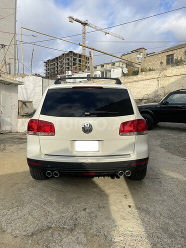 Volkswagen Touareg 2005, 284,800 km - 3.2 l - Bakı