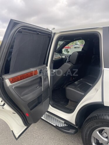 Volkswagen Touareg 2005, 284,800 km - 3.2 l - Bakı