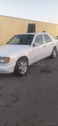 Mercedes E 250 1991, 256,485 km - 2.5 l - Sumqayıt