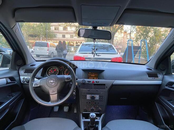 Opel Astra 2006, 370,000 km - 1.4 л - Bakı