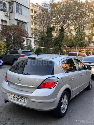 Opel Astra 2006, 370,000 km - 1.4 л - Bakı