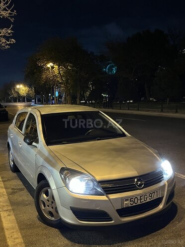 Opel Astra 2006, 370,000 km - 1.4 л - Bakı
