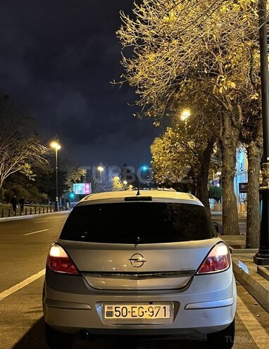 Opel Astra 2006, 370,000 km - 1.4 л - Bakı