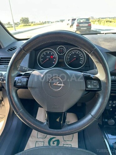 Opel Astra 2012, 220,030 km - 1.8 l - Bakı