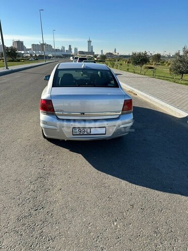 Opel Astra 2012, 220,030 km - 1.8 l - Bakı