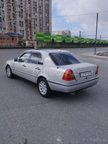 Mercedes C 180 1995, 333,000 km - 1.8 l - Bakı