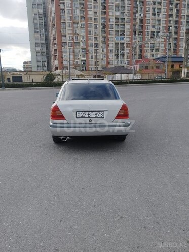 Mercedes C 180 1995, 333,000 km - 1.8 l - Bakı