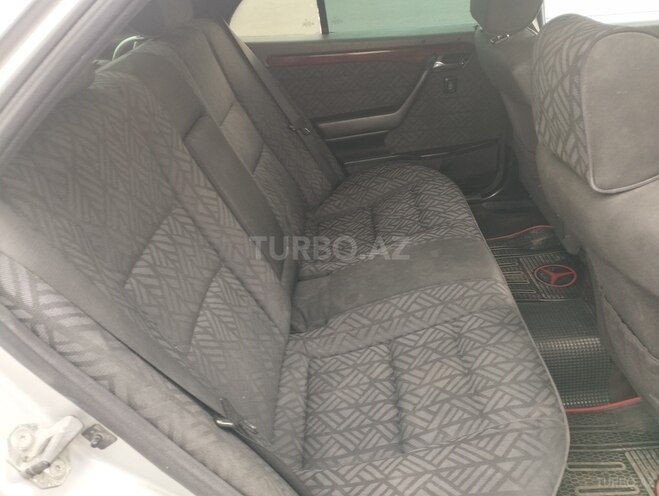Mercedes C 180 1995, 333,000 km - 1.8 l - Bakı