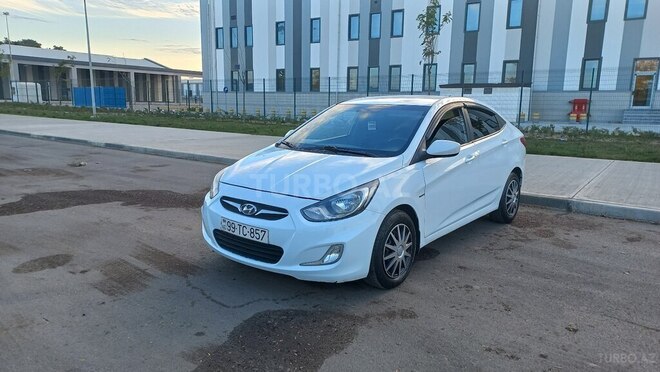 Hyundai Accent 2011, 270,000 km - 1.4 l - Xaçmaz