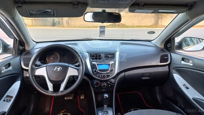 Hyundai Accent 2011, 270,000 km - 1.4 l - Xaçmaz