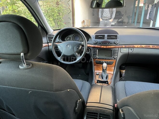 Mercedes E 200 2003, 274,000 km - 1.8 l - Ucar