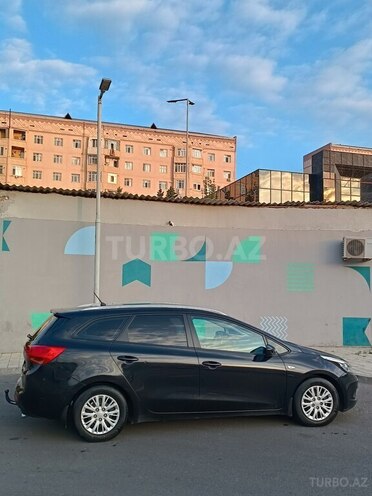 Kia Ceed 2013, 174,400 km - 1.4 l - Sumqayıt