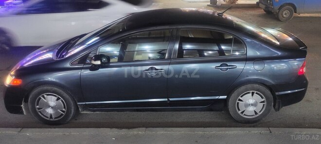 Honda Civic 2009, 330,000 km - 1.3 l - Bakı