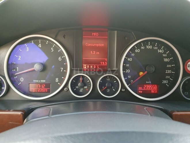 Volkswagen Touareg 2008, 239,000 km - 3.6 l - Mingəçevir