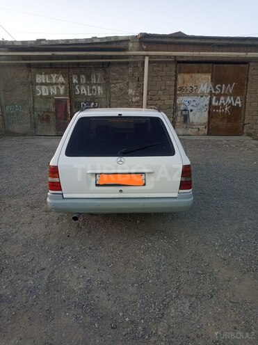 Mercedes E 200 1992, 10,000 km - 2.0 l - Bakı