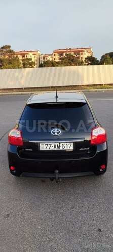 Toyota Auris 2011, 235,000 km - 1.4 л - Bakı