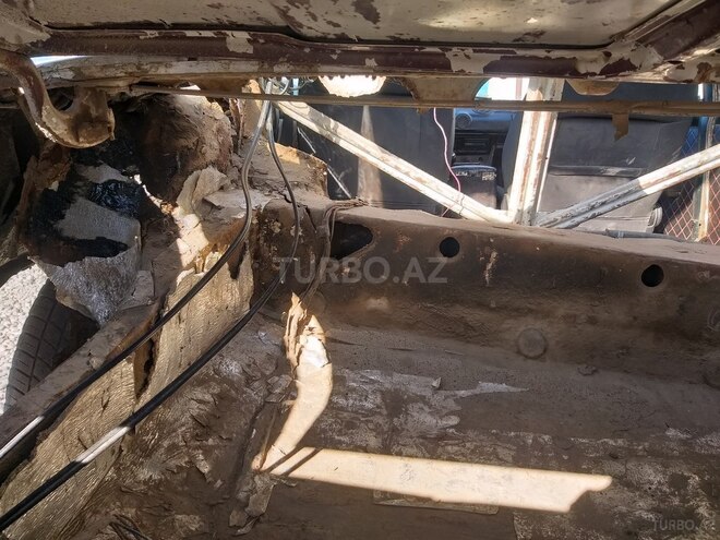 LADA (VAZ) 21011 1977, 25,896 km - 1.3 l - Salyan