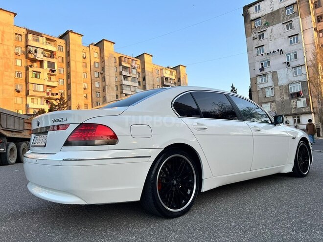 BMW 745 2002, 358,000 km - 4.4 л - Bakı