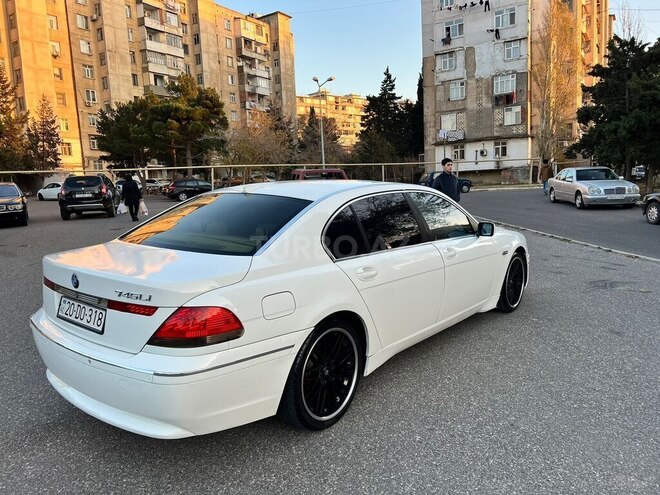 BMW 745 2002, 358,000 km - 4.4 л - Bakı
