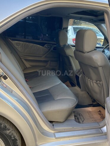 Mercedes E 280 2001, 346,337 km - 2.8 л - Gəncə