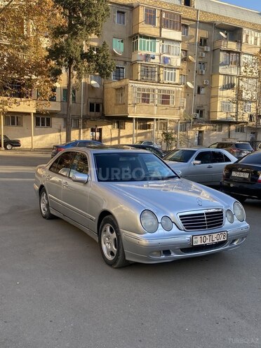 Mercedes E 280 2001, 346,337 km - 2.8 л - Gəncə