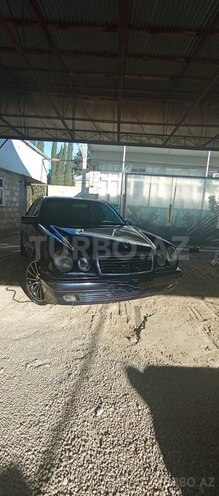 Mercedes E 240 1998, 390,000 km - 2.4 l - Bakı