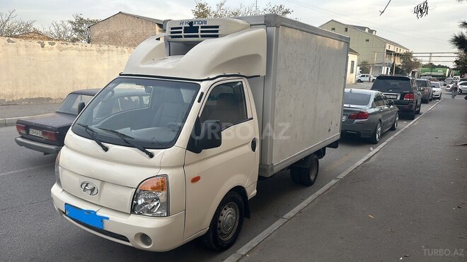 Hyundai H 100 2011, 284,000 km - 2.6 л - Bakı