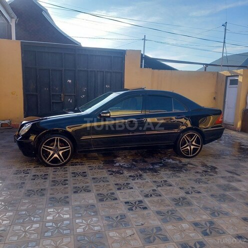 Mercedes C 240 2001, 324,000 km - 2.4 л - Bakı