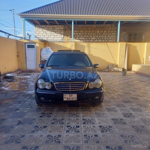 Mercedes C 240 2001, 324,000 km - 2.4 л - Bakı