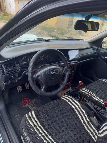 Opel Vectra 1999, 258,760 km - 1.8 l - Bakı