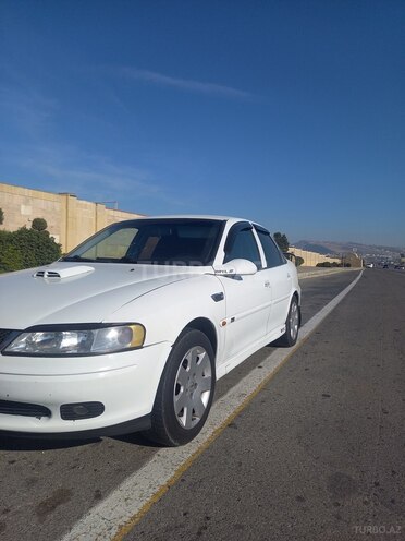 Opel Vectra 1999, 258,760 km - 1.8 l - Bakı